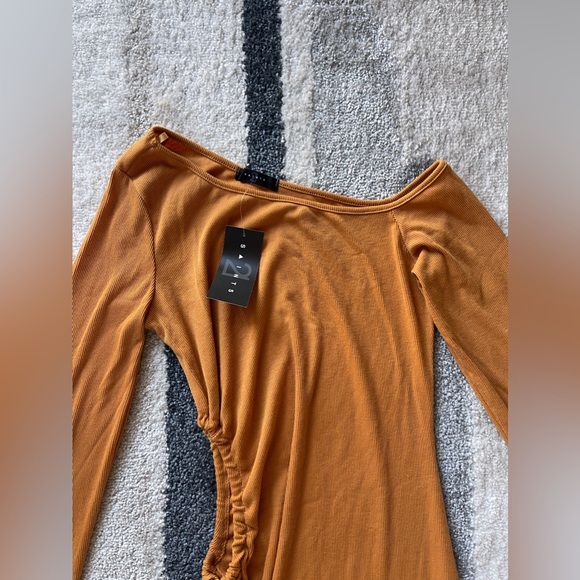 21 Saints Mustard yellow dress - Picture 3 of 6